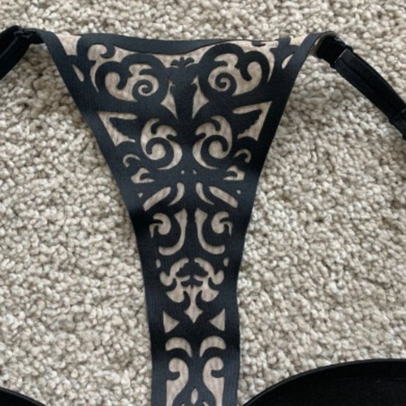 Victoria's Secret Black Push Up Front Closure 32D - Picture 3 of 3